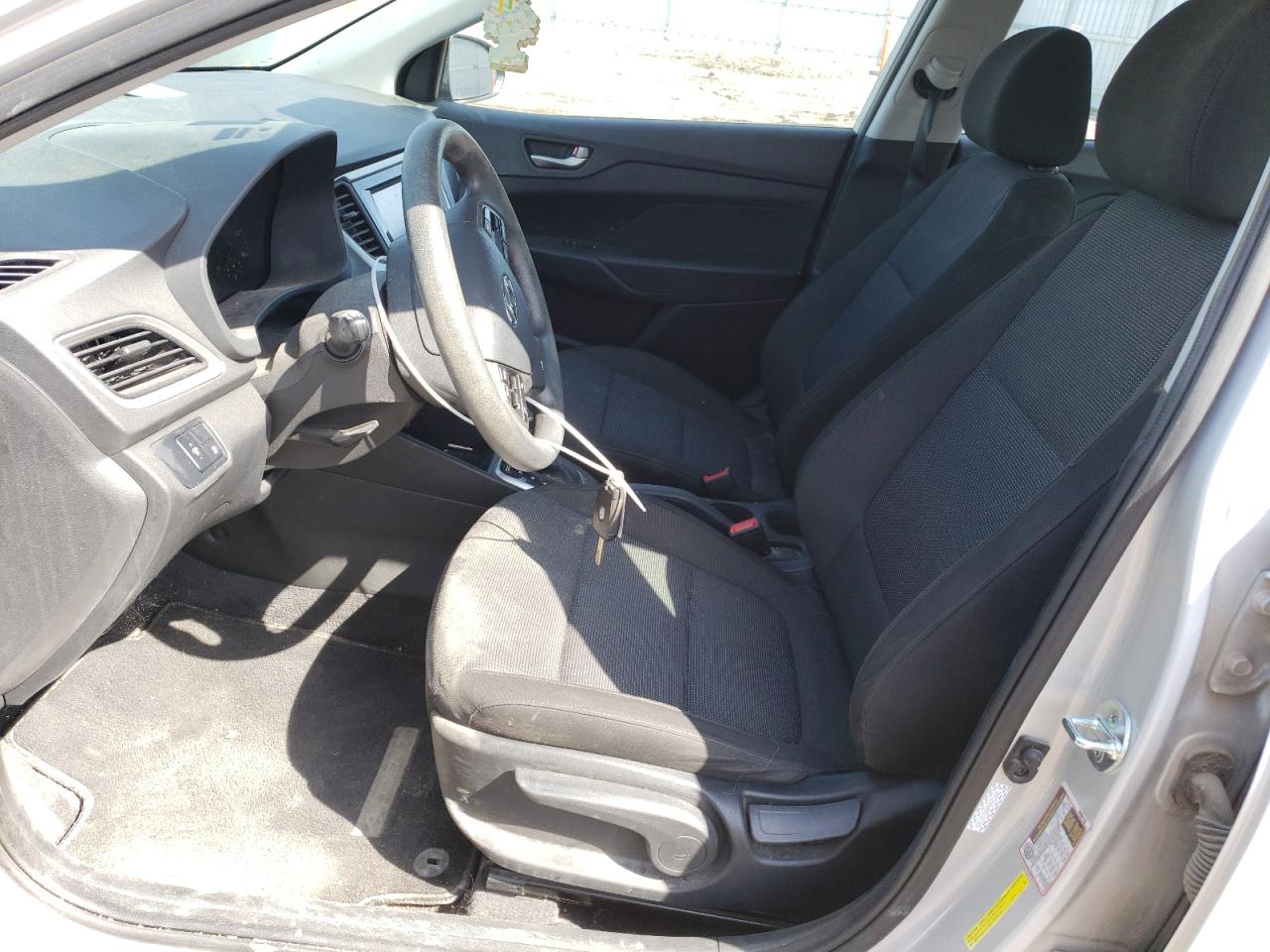 Photo 6 VIN: 3KPC24A68NE167769 - HYUNDAI ACCENT 