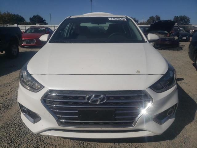 Photo 4 VIN: 3KPC24A68NE173880 - HYUNDAI ACCENT SE 