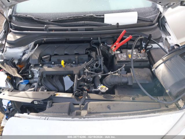 Photo 9 VIN: 3KPC24A68NE175113 - HYUNDAI ACCENT 