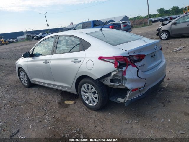 Photo 2 VIN: 3KPC24A69LE099852 - HYUNDAI ACCENT 