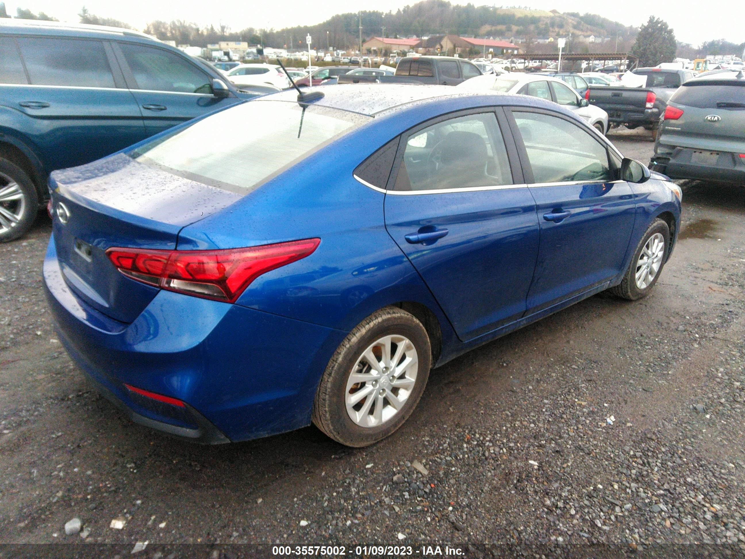 Photo 3 VIN: 3KPC24A69LE108209 - HYUNDAI ACCENT 