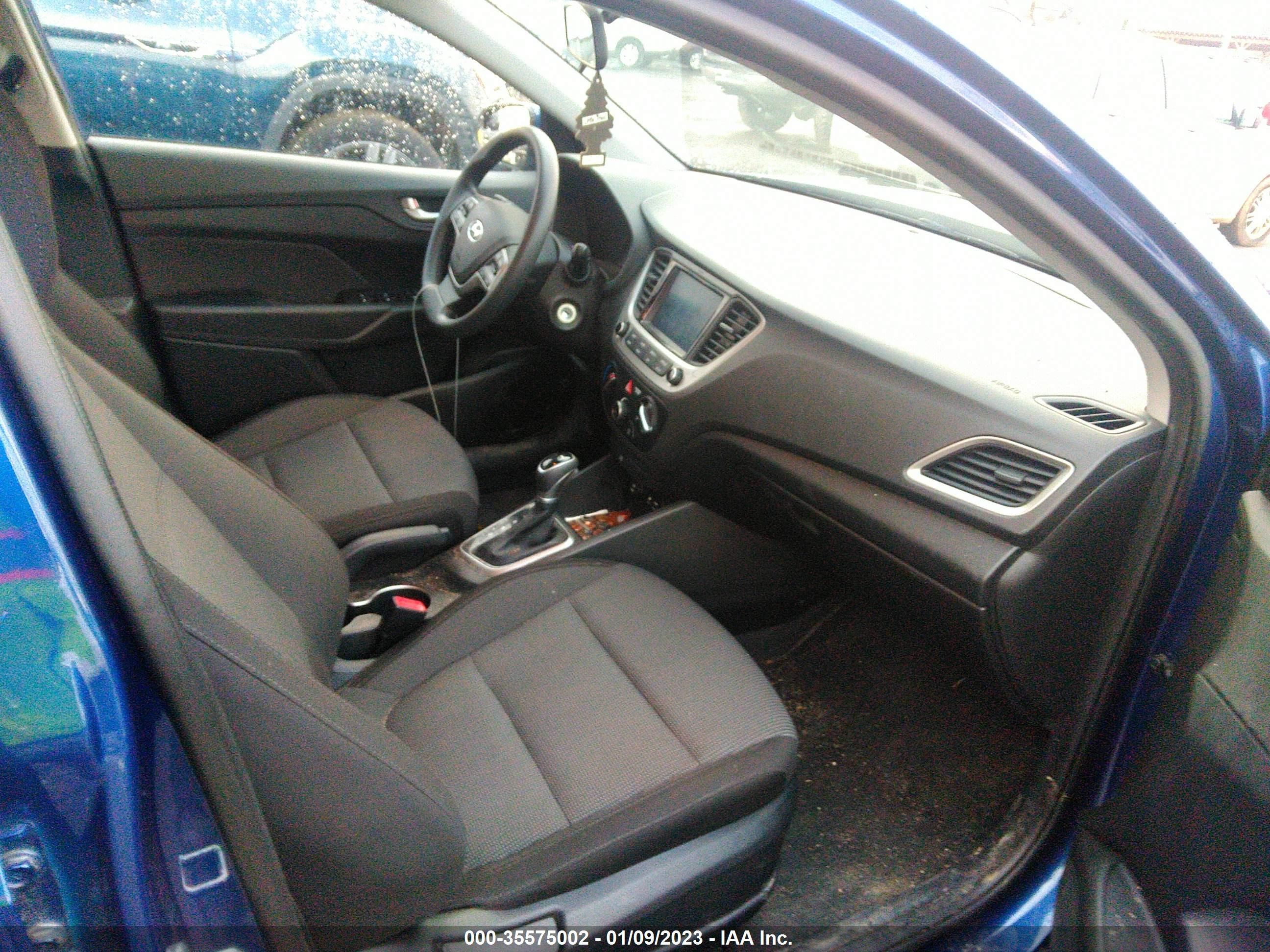 Photo 4 VIN: 3KPC24A69LE108209 - HYUNDAI ACCENT 