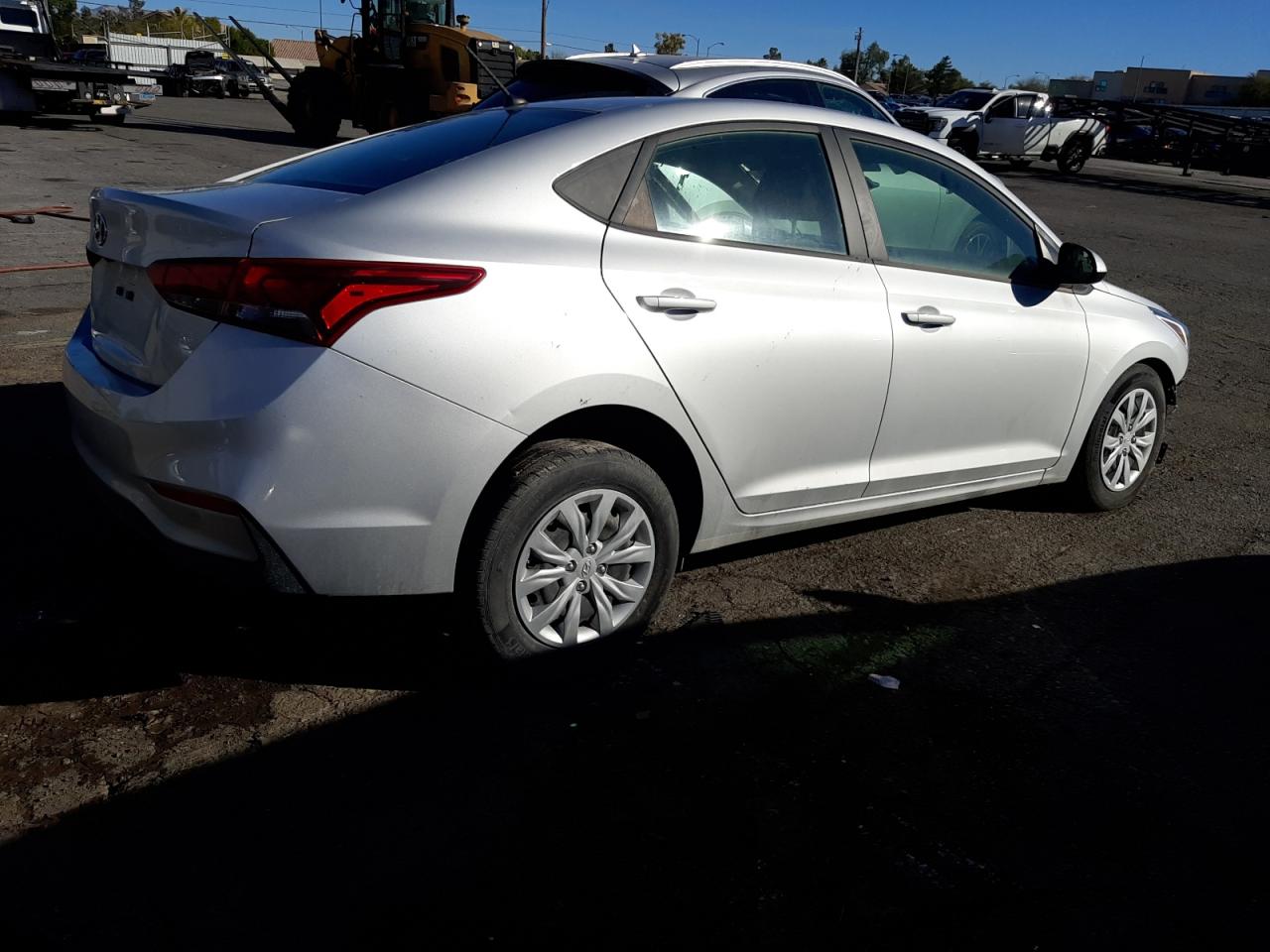 Photo 2 VIN: 3KPC24A69ME147268 - HYUNDAI ACCENT 