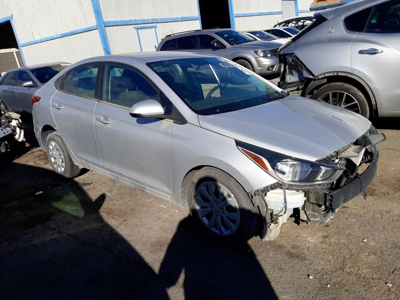 Photo 3 VIN: 3KPC24A69ME147268 - HYUNDAI ACCENT 