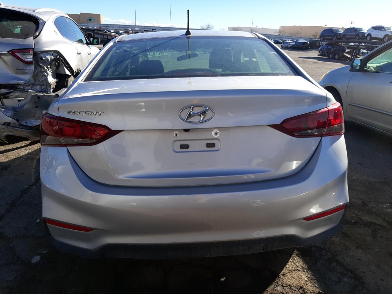 Photo 5 VIN: 3KPC24A69ME147268 - HYUNDAI ACCENT 