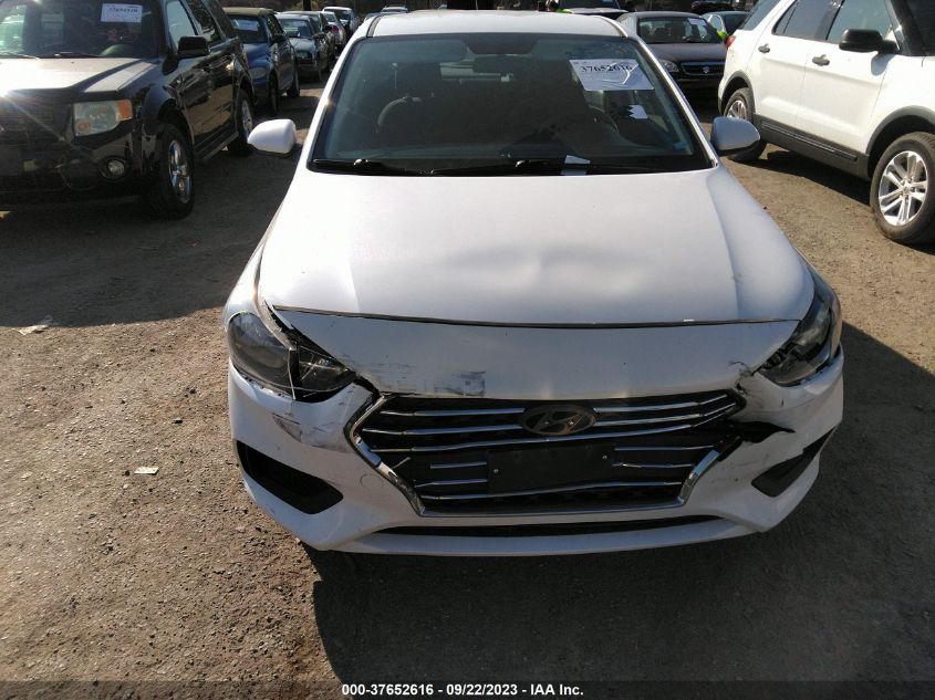 Photo 11 VIN: 3KPC24A6XLE112155 - HYUNDAI ACCENT 