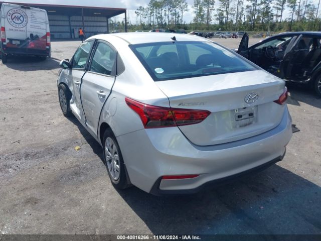 Photo 2 VIN: 3KPC24A6XME151264 - HYUNDAI ACCENT 