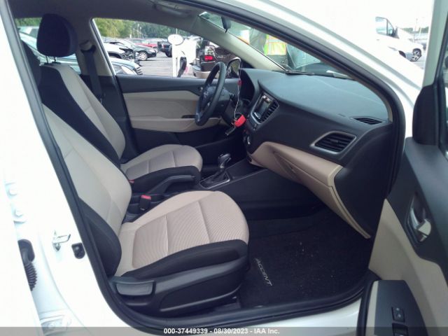 Photo 4 VIN: 3KPC24A6XNE155266 - HYUNDAI ACCENT 