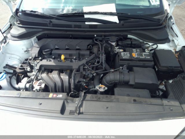 Photo 9 VIN: 3KPC24A6XNE155266 - HYUNDAI ACCENT 