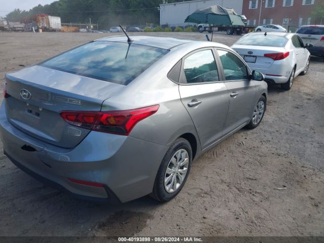 Photo 3 VIN: 3KPC24A6XNE160922 - HYUNDAI ACCENT 