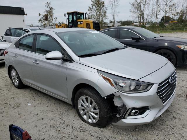 Photo 3 VIN: 3KPC24A6XNE162640 - HYUNDAI ACCENT SE 