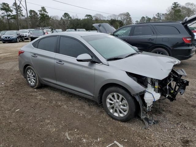 Photo 3 VIN: 3KPC24A6XNE173749 - HYUNDAI ACCENT SE 