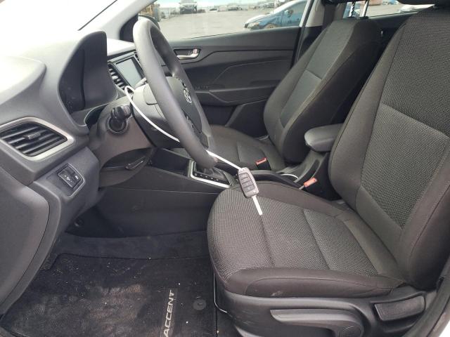 Photo 6 VIN: 3KPC24A6XNE178739 - HYUNDAI ACCENT SE 