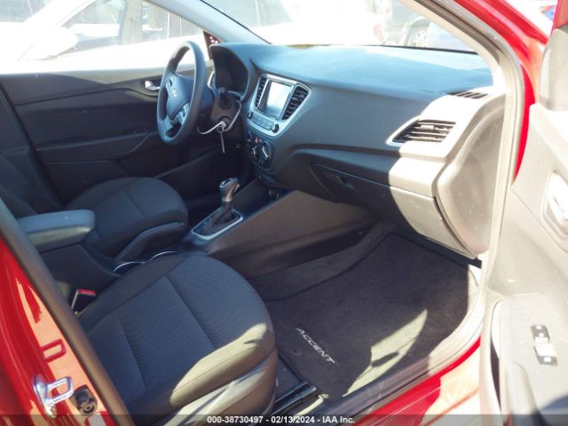 Photo 4 VIN: 3KPC24A6XNE180216 - HYUNDAI ACCENT 