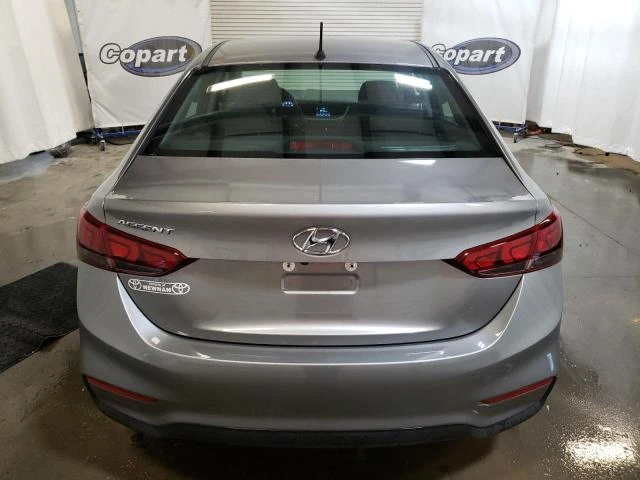 Photo 5 VIN: 3KPC24A6XNE183942 - HYUNDAI ACCENT SE 