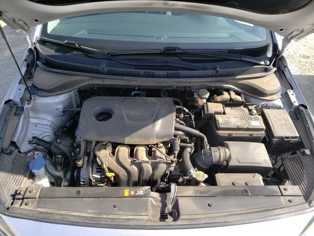 Photo 6 VIN: 3KPC34A31KE071898 - HYUNDAI ACCENT LIM 