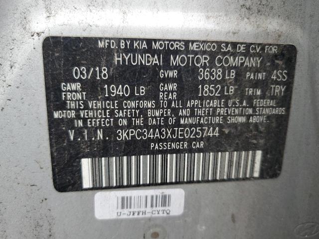 Photo 11 VIN: 3KPC34A3XJE025744 - HYUNDAI ACCENT LIM 