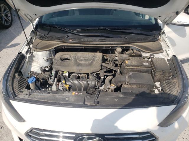 Photo 6 VIN: 3KPC35A33KE045163 - HYUNDAI ACCENT LIM 