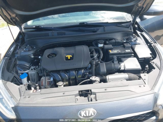 Photo 9 VIN: 3KPF24AD0KE102972 - KIA FORTE 