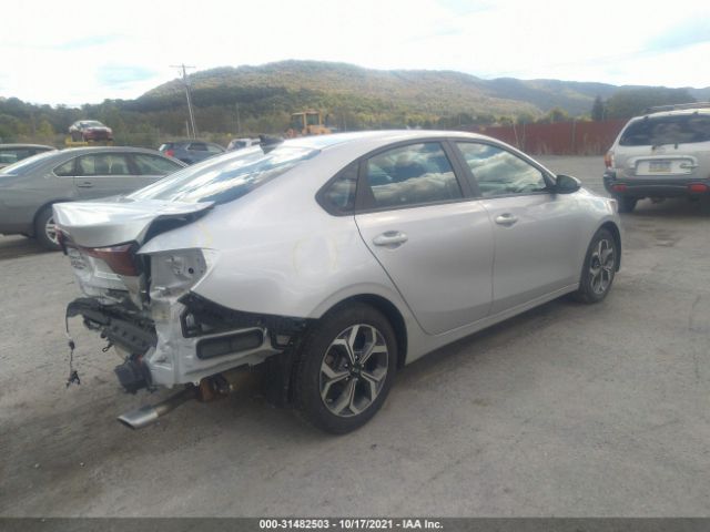 Photo 3 VIN: 3KPF24AD0KE106102 - KIA FORTE 