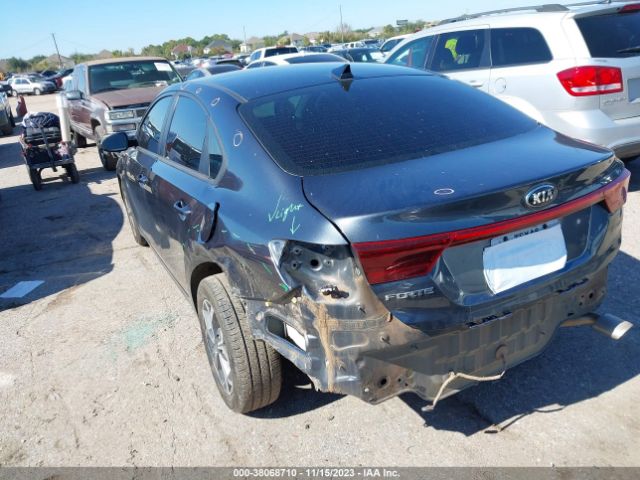 Photo 2 VIN: 3KPF24AD0KE126124 - KIA FORTE 