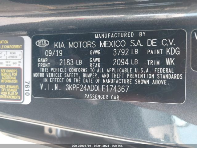 Photo 8 VIN: 3KPF24AD0LE174367 - KIA FORTE 