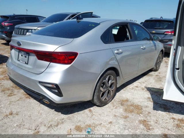 Photo 3 VIN: 3KPF24AD0LE217525 - KIA FORTE 