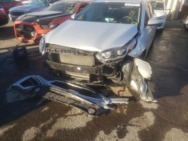 Photo 8 VIN: 3KPF24AD0LE225477 - KIA FORTE FE 