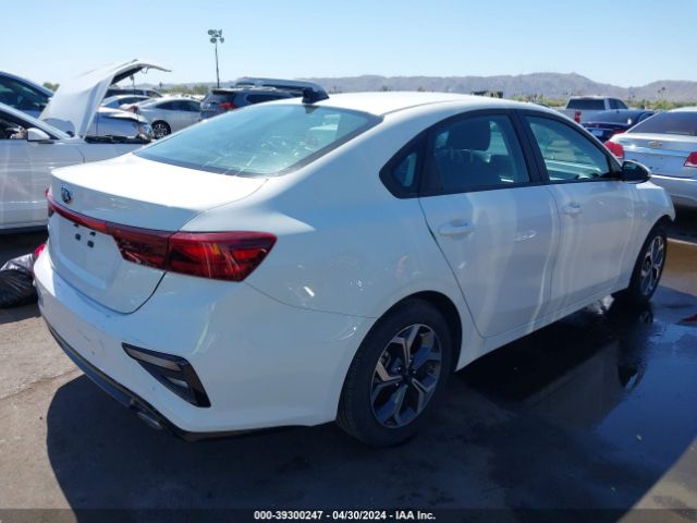 Photo 3 VIN: 3KPF24AD0LE260665 - KIA FORTE 