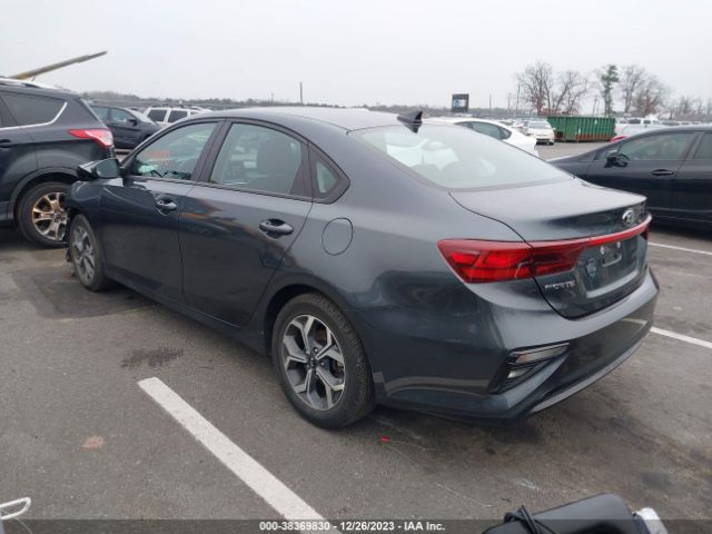 Photo 2 VIN: 3KPF24AD0ME272154 - KIA FORTE 