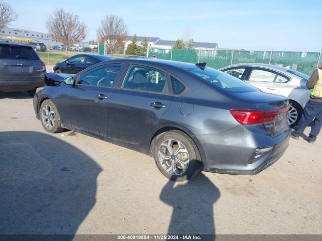 Photo 2 VIN: 3KPF24AD0ME284966 - KIA FORTE 