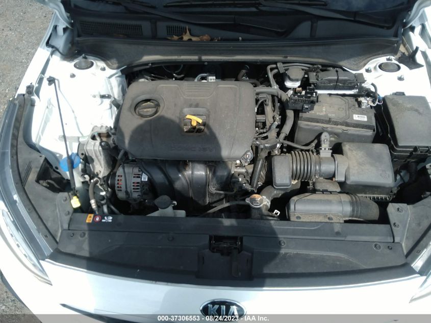 Photo 9 VIN: 3KPF24AD0ME302608 - KIA FORTE 