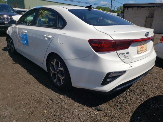 Photo 2 VIN: 3KPF24AD0ME305315 - KIA FORTE FE 