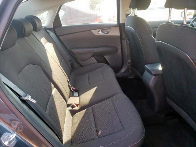 Photo 5 VIN: 3KPF24AD0ME310188 - KIA FORTE FE 