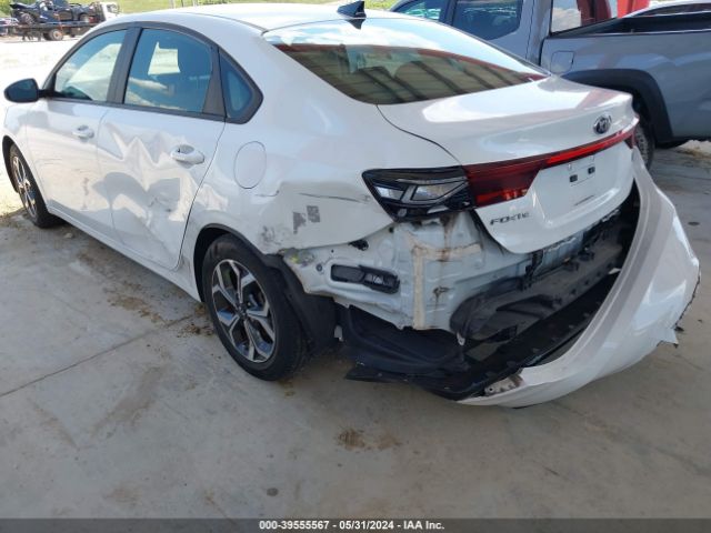 Photo 5 VIN: 3KPF24AD0ME320249 - KIA FORTE 