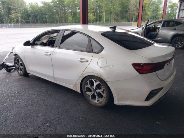 Photo 2 VIN: 3KPF24AD0ME325869 - KIA FORTE 