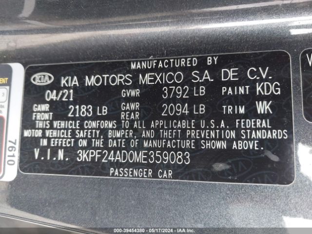 Photo 8 VIN: 3KPF24AD0ME359083 - KIA FORTE 