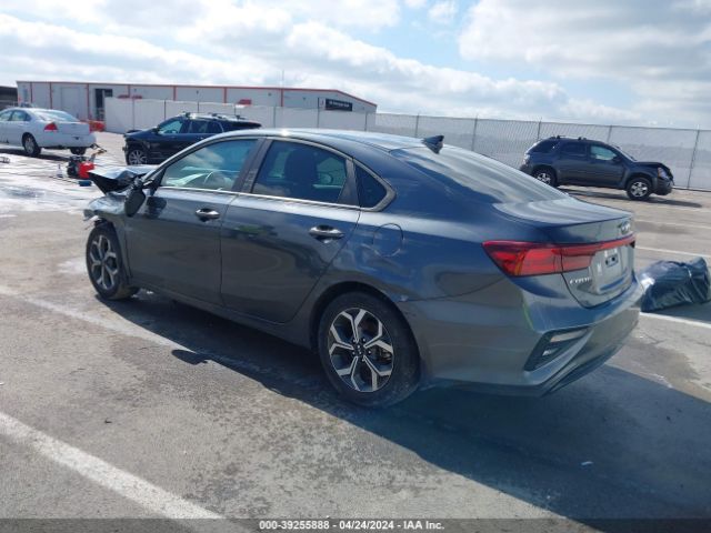 Photo 2 VIN: 3KPF24AD0ME363991 - KIA FORTE 