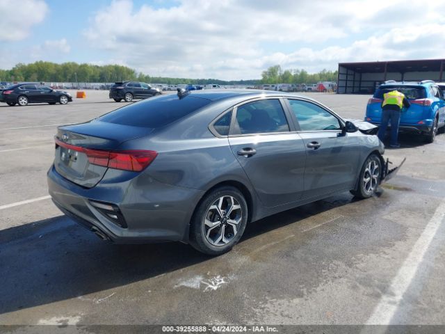 Photo 3 VIN: 3KPF24AD0ME363991 - KIA FORTE 