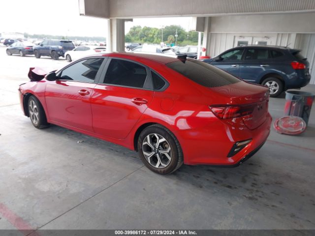 Photo 2 VIN: 3KPF24AD0ME366115 - KIA FORTE 