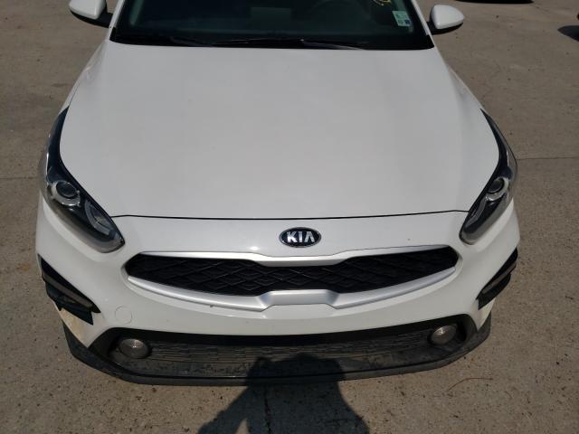 Photo 8 VIN: 3KPF24AD0ME369788 - KIA FORTE FE 