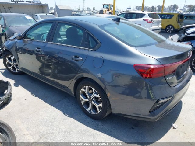 Photo 2 VIN: 3KPF24AD0ME376594 - KIA FORTE 