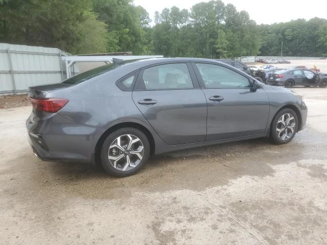 Photo 2 VIN: 3KPF24AD0ME389331 - KIA FORTE FE 