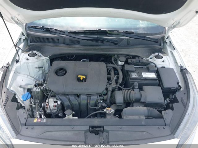 Photo 9 VIN: 3KPF24AD0NE471853 - KIA FORTE 