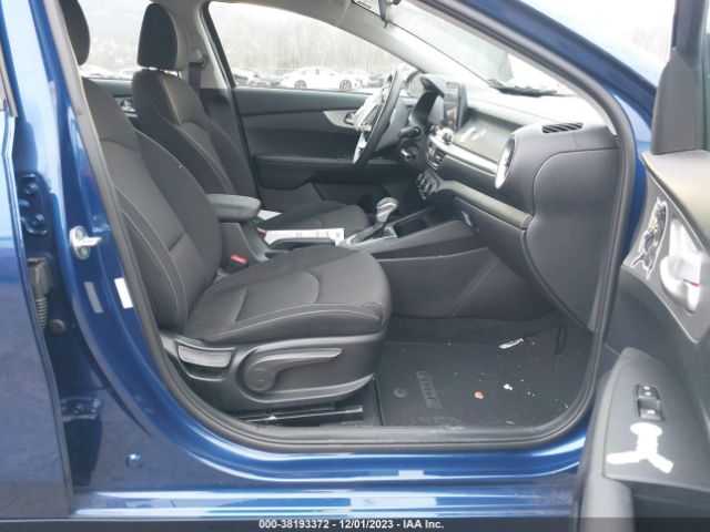 Photo 4 VIN: 3KPF24AD0PE504515 - KIA FORTE 