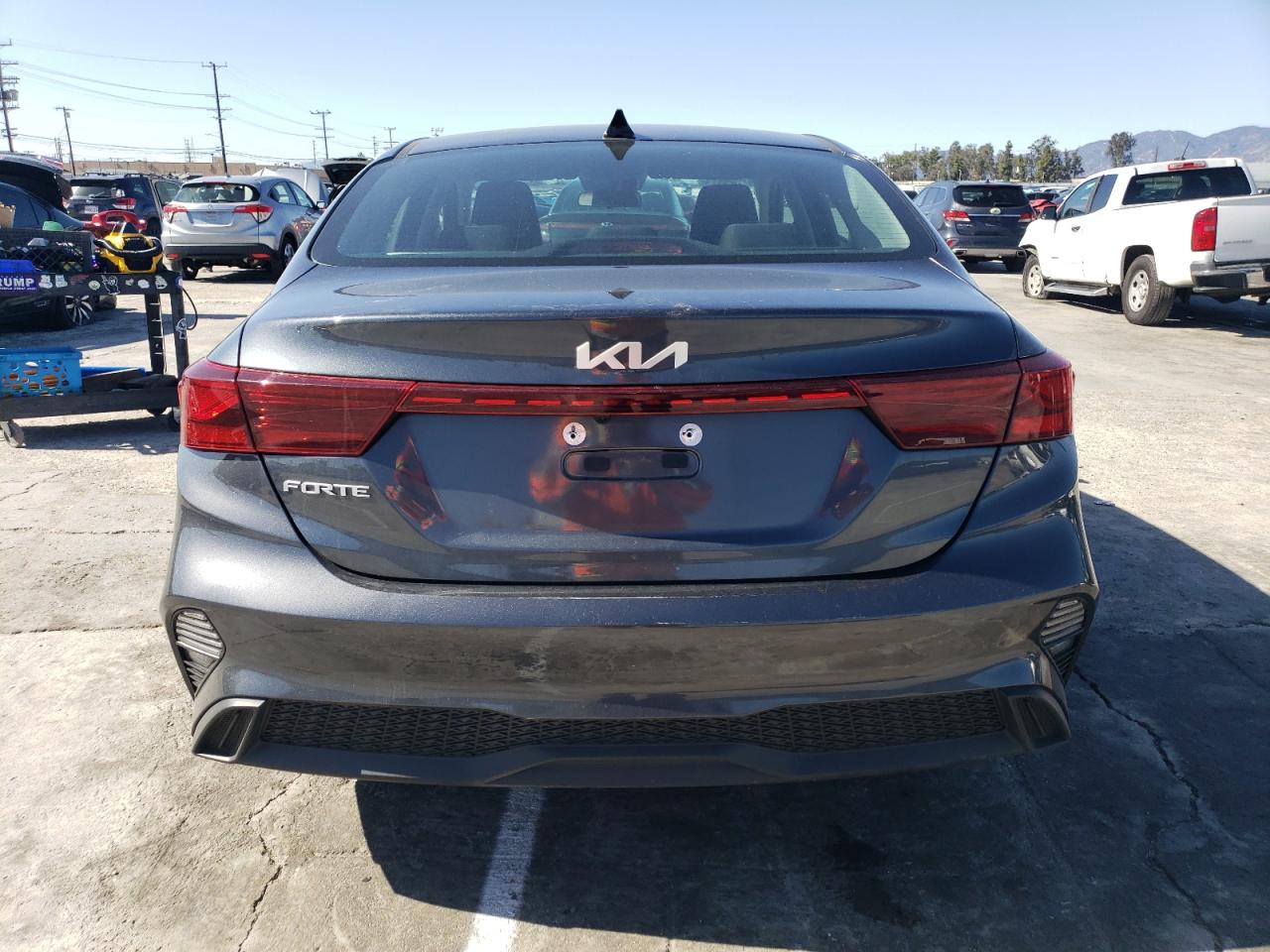 Photo 5 VIN: 3KPF24AD0PE537885 - KIA FORTE 