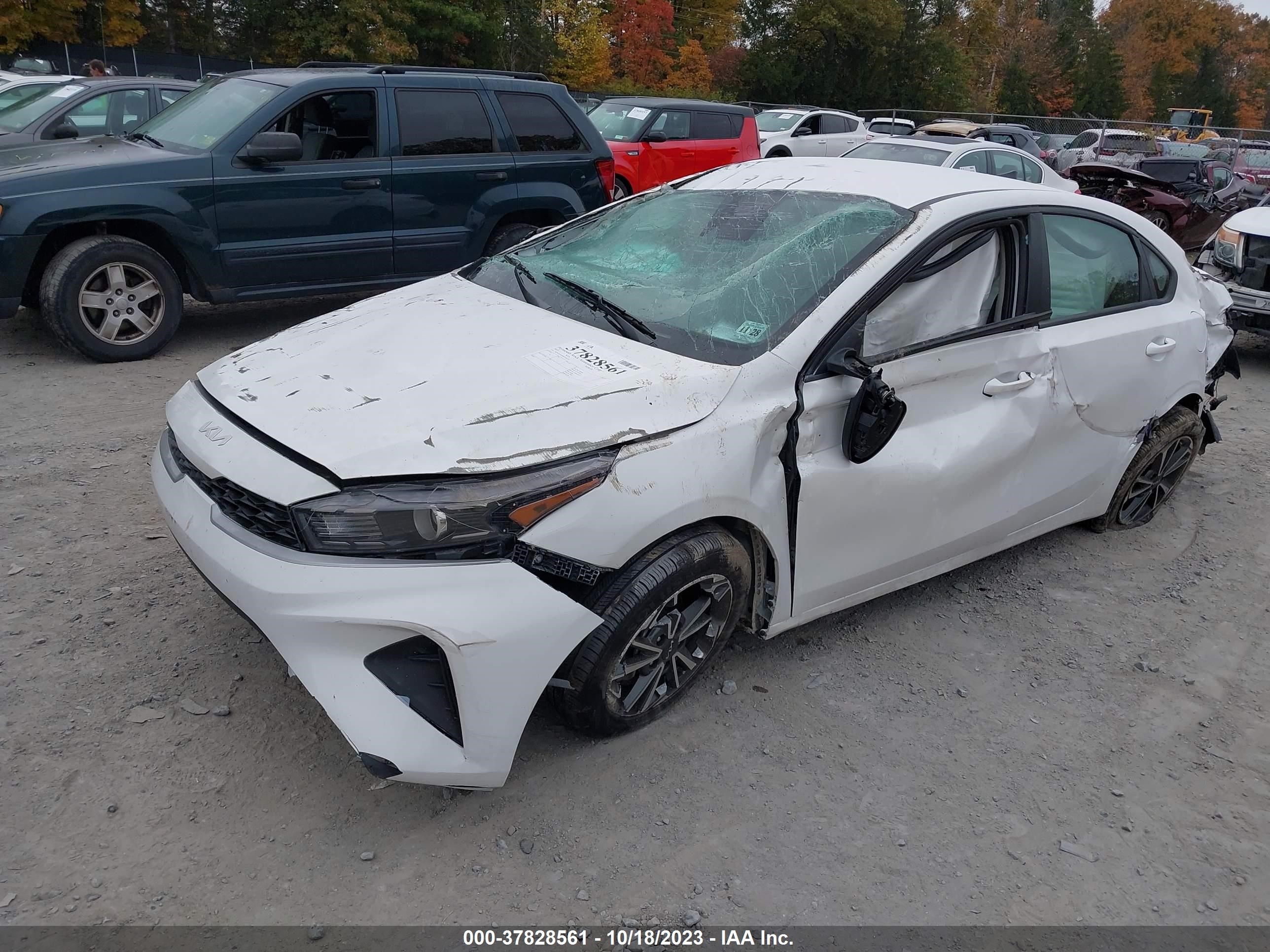 Photo 1 VIN: 3KPF24AD0PE538177 - KIA FORTE 