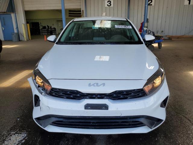 Photo 4 VIN: 3KPF24AD0PE575939 - KIA FORTE LX 