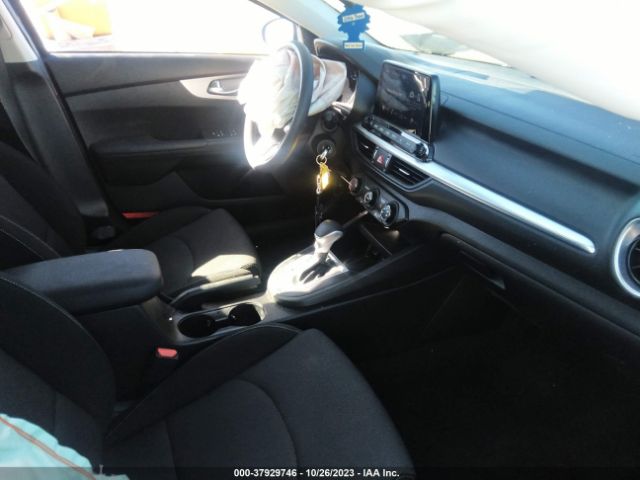 Photo 4 VIN: 3KPF24AD0PE595916 - KIA FORTE 