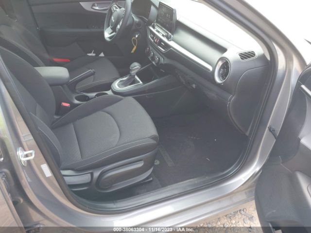 Photo 4 VIN: 3KPF24AD0PE626520 - KIA FORTE 